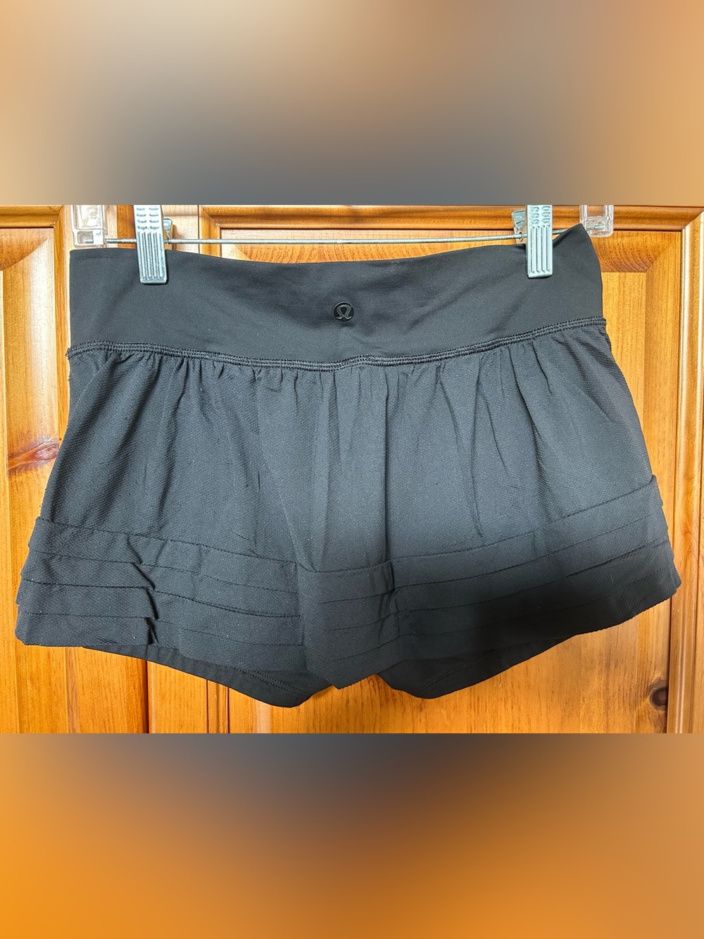 lululemon athletica Black Women’s Pleated Skort-Style Athletic Shorts